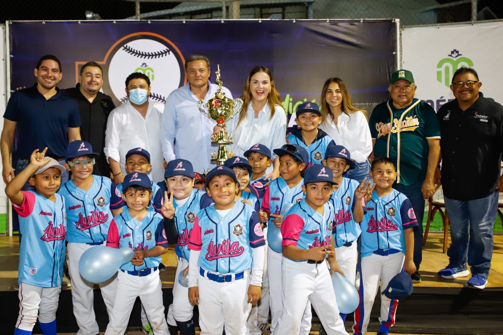 Inaugura Cecilia Patrón el 12o. Torneo de la Liga Meridana Infantil y Juvenil de Béisbol
