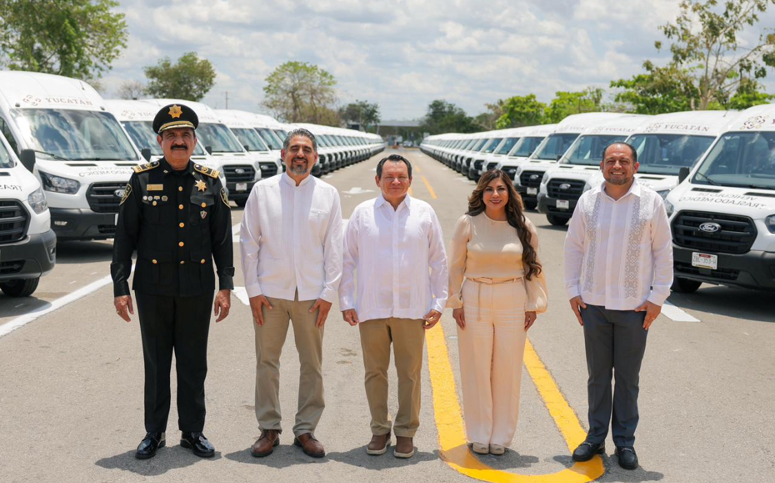 Gobierno de Yucatán impulsa acceso a la salud con nuevas unidades de traslado